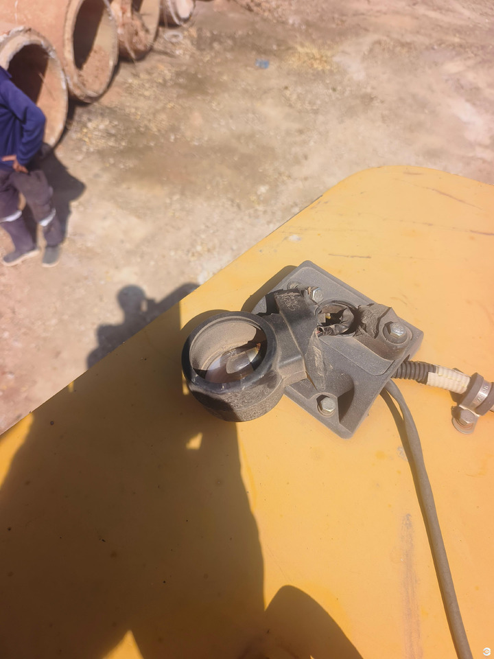 XCMG XCT30_Y 30ton truck crane hydraulic system lift machine price - Maquinaria de construcción: foto 2 XCMG XCT30_Y 30ton truck crane hydraulic system lift machine price - Maquinaria de construcción: foto 2