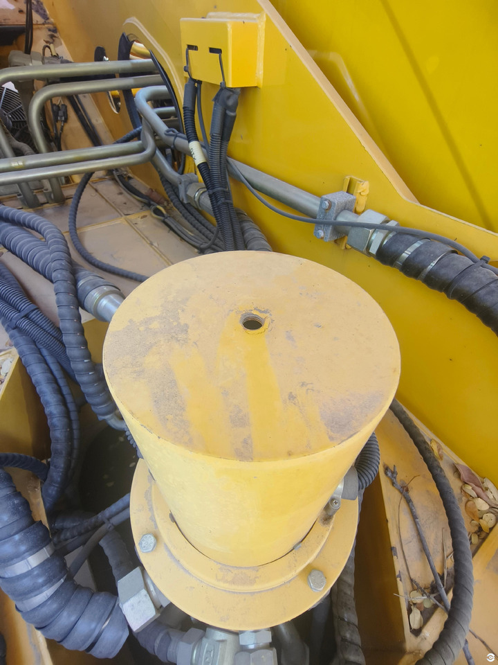 XCMG XCT30_Y 30ton truck crane hydraulic system lift machine price - Maquinaria de construcción: foto 3 XCMG XCT30_Y 30ton truck crane hydraulic system lift machine price - Maquinaria de construcción: foto 3