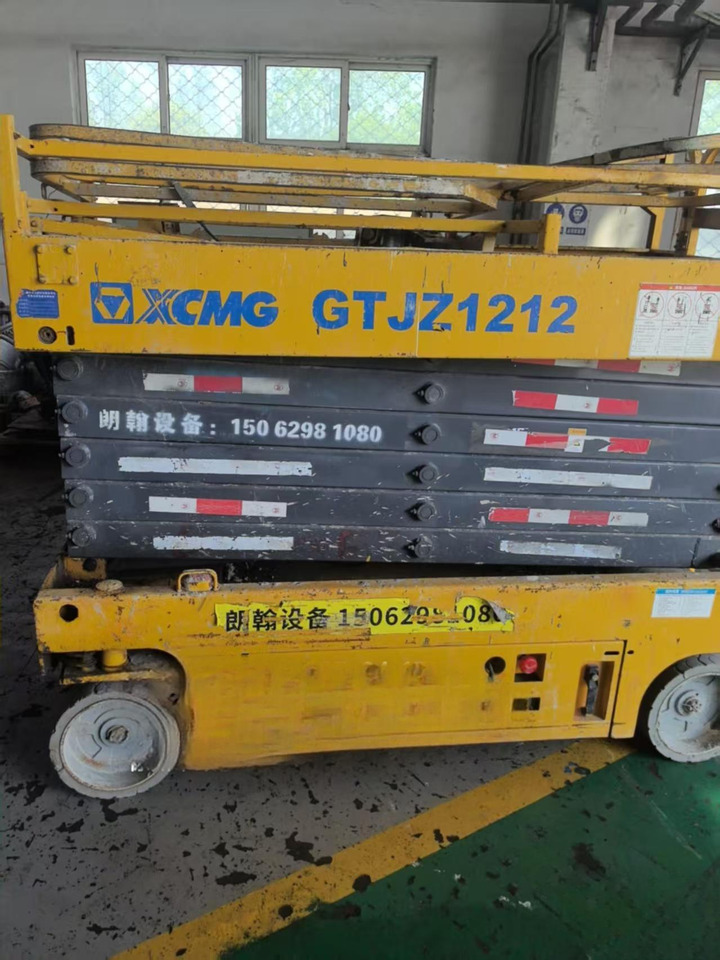 XCMG GTJZ1212 12m aerial work table platform scissor lift for sale - Plataforma de tijeras: foto 4 XCMG GTJZ1212 12m aerial work table platform scissor lift for sale - Plataforma de tijeras: foto 4