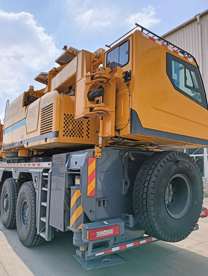 XCMG Manufacturer Second Hand Hydraulic Crane XCA600 600 Ton All Terrain Cranes Price - Grúa todo terreno: foto 3 XCMG Manufacturer Second Hand Hydraulic Crane XCA600 600 Ton All Terrain Cranes Price - Grúa todo terreno: foto 3