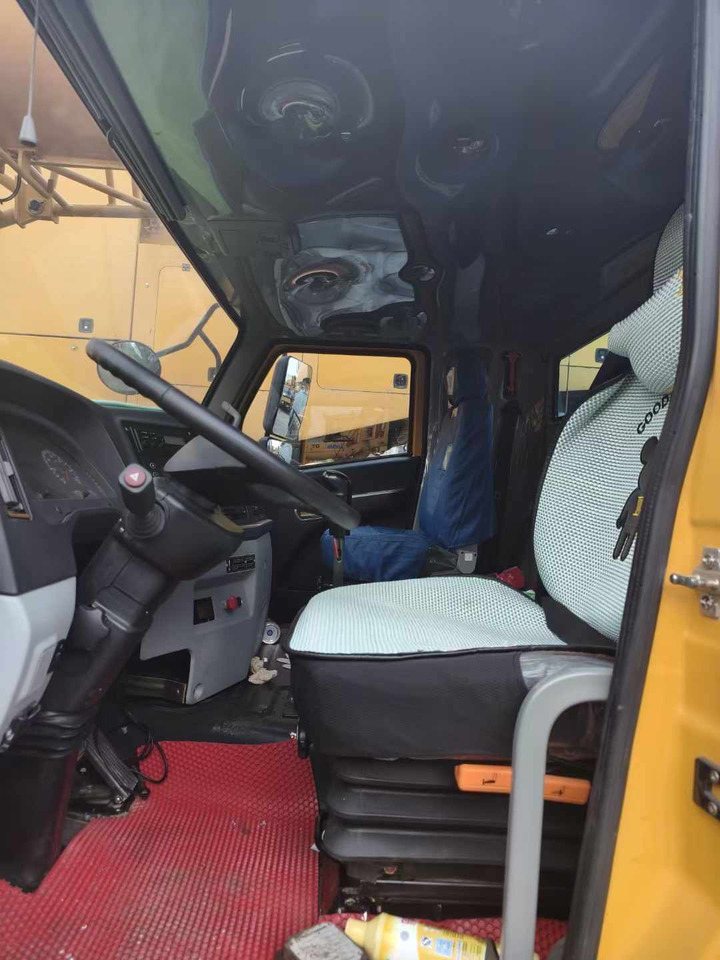 Autogrúa XCMG Official 25 Ton Small Truck Crane QY25K5D-3 Used Mobile Crane Machine With Cheap Price: foto 6