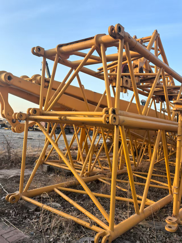 XCMG QAY500 used 500ton diesel all terrain truck crane with telescopic arm price - Grúa todo terreno: foto 4 XCMG QAY500 used 500ton diesel all terrain truck crane with telescopic arm price - Grúa todo terreno: foto 4