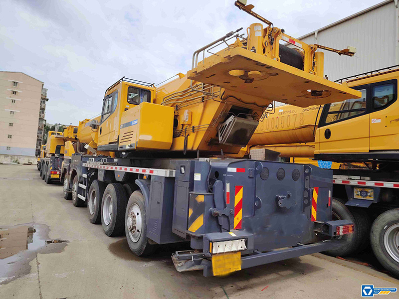 XCMG QY95K7C used 95 ton mobile crane with good condition - Autogrúa: foto 4 XCMG QY95K7C used 95 ton mobile crane with good condition - Autogrúa: foto 4