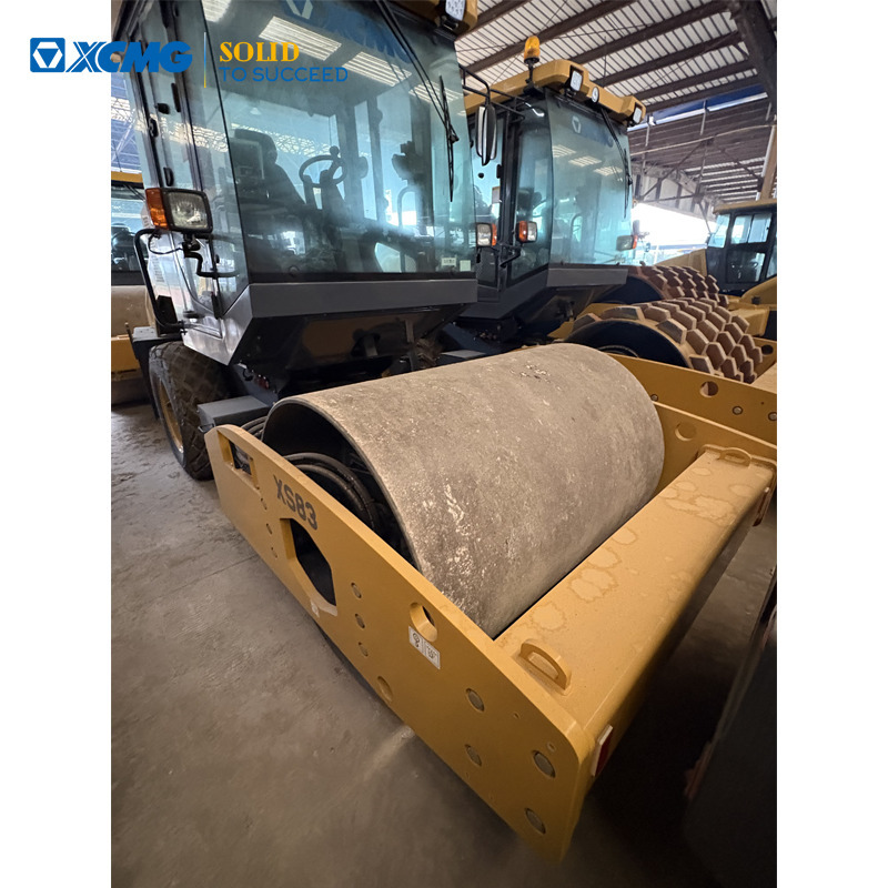 XCMG Used XS83 8 ton small single drum compactor road roller with diesel engine - Apisonadora de asfalto: foto 1 XCMG Used XS83 8 ton small single drum compactor road roller with diesel engine - Apisonadora de asfalto: foto 1