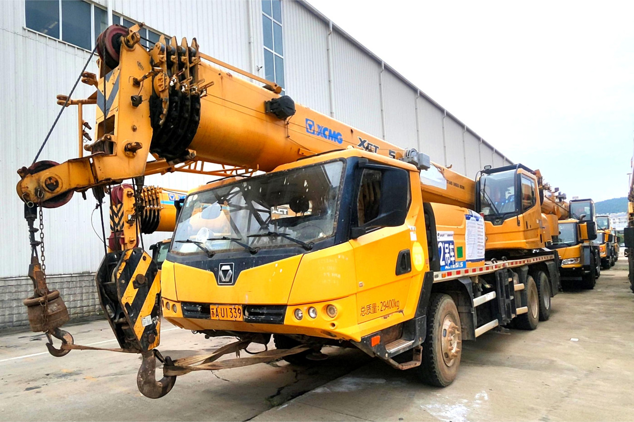 XCMG XCT20L5 20ton used 5-section mobile hydraulic truck crane price - Autogrúa: foto 3 XCMG XCT20L5 20ton used 5-section mobile hydraulic truck crane price - Autogrúa: foto 3