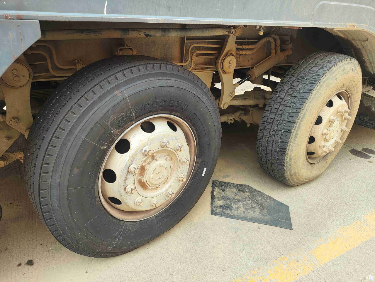 XCMG XCT55L5 55ton used 5-section truck crane price - Autogrúa: foto 2 XCMG XCT55L5 55ton used 5-section truck crane price - Autogrúa: foto 2