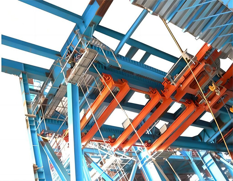XCMG electric double-girder suspension rail-crossing crane - Grúa pórtico: foto 2 XCMG electric double-girder suspension rail-crossing crane - Grúa pórtico: foto 2