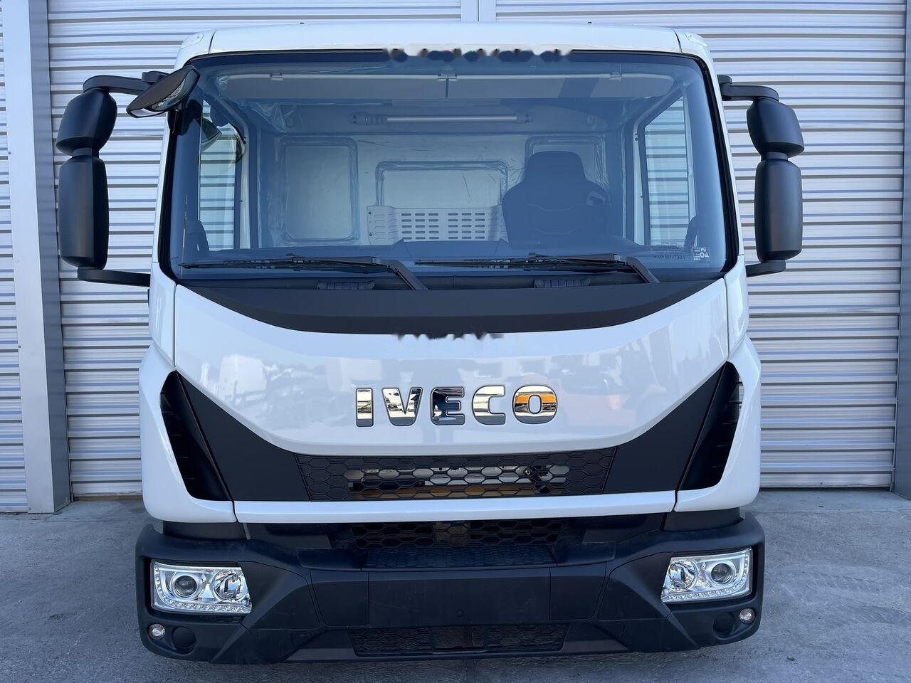 IVECO Eurocargo for IVECO Eurocargo DAY cabine - Cabina para Coche: foto 4 IVECO Eurocargo for IVECO Eurocargo DAY cabine - Cabina para Coche: foto 4