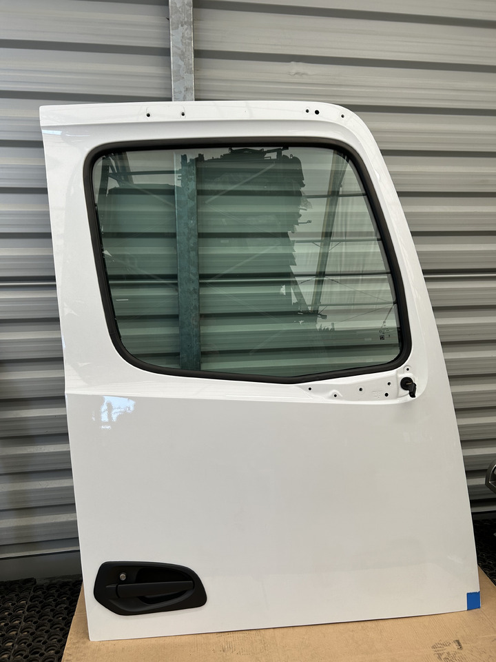 MERCEDES DOOR RIGHT narrow cab M-CLASSIC SPACE ACTROS AROCS MP4 MP5 BRAND NEW - Puerta y piezas: foto 1 MERCEDES DOOR RIGHT narrow cab M-CLASSIC SPACE ACTROS AROCS MP4 MP5 BRAND NEW - Puerta y piezas: foto 1