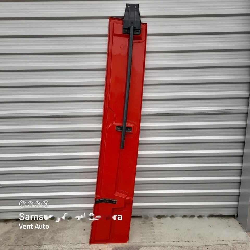 Mercedes-Benz ACTROS MP4 A9607900244   Mercedes-Benz A9607900244 - Aerodinámica/ Spoiler para Camión: foto 2 Mercedes-Benz ACTROS MP4 A9607900244   Mercedes-Benz A9607900244 - Aerodinámica/ Spoiler para Camión: foto 2