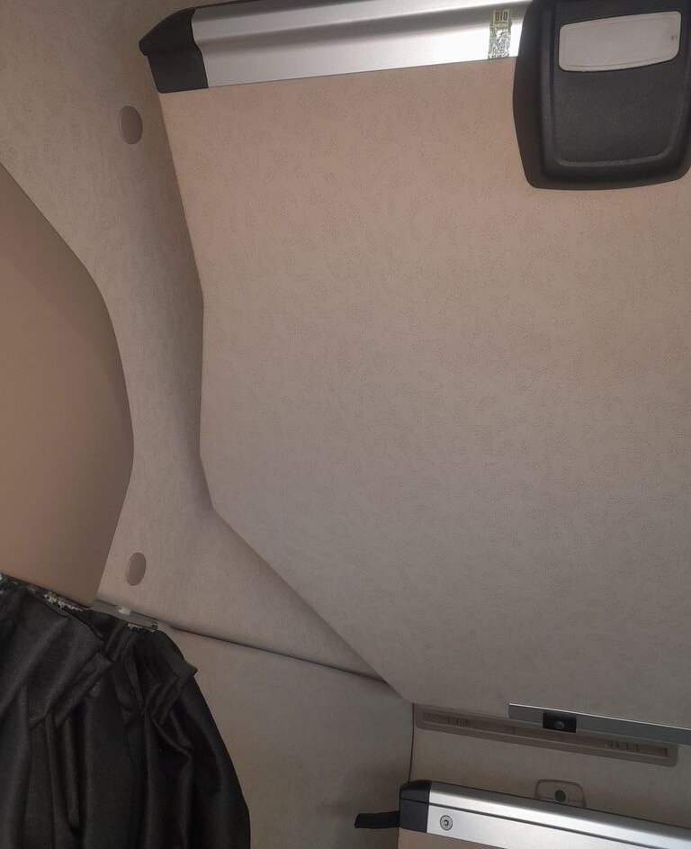 Mercedes-Benz ACTROS Mercedes-Benz - Cabina e interior para Camión: foto 4 Mercedes-Benz ACTROS Mercedes-Benz - Cabina e interior para Camión: foto 4