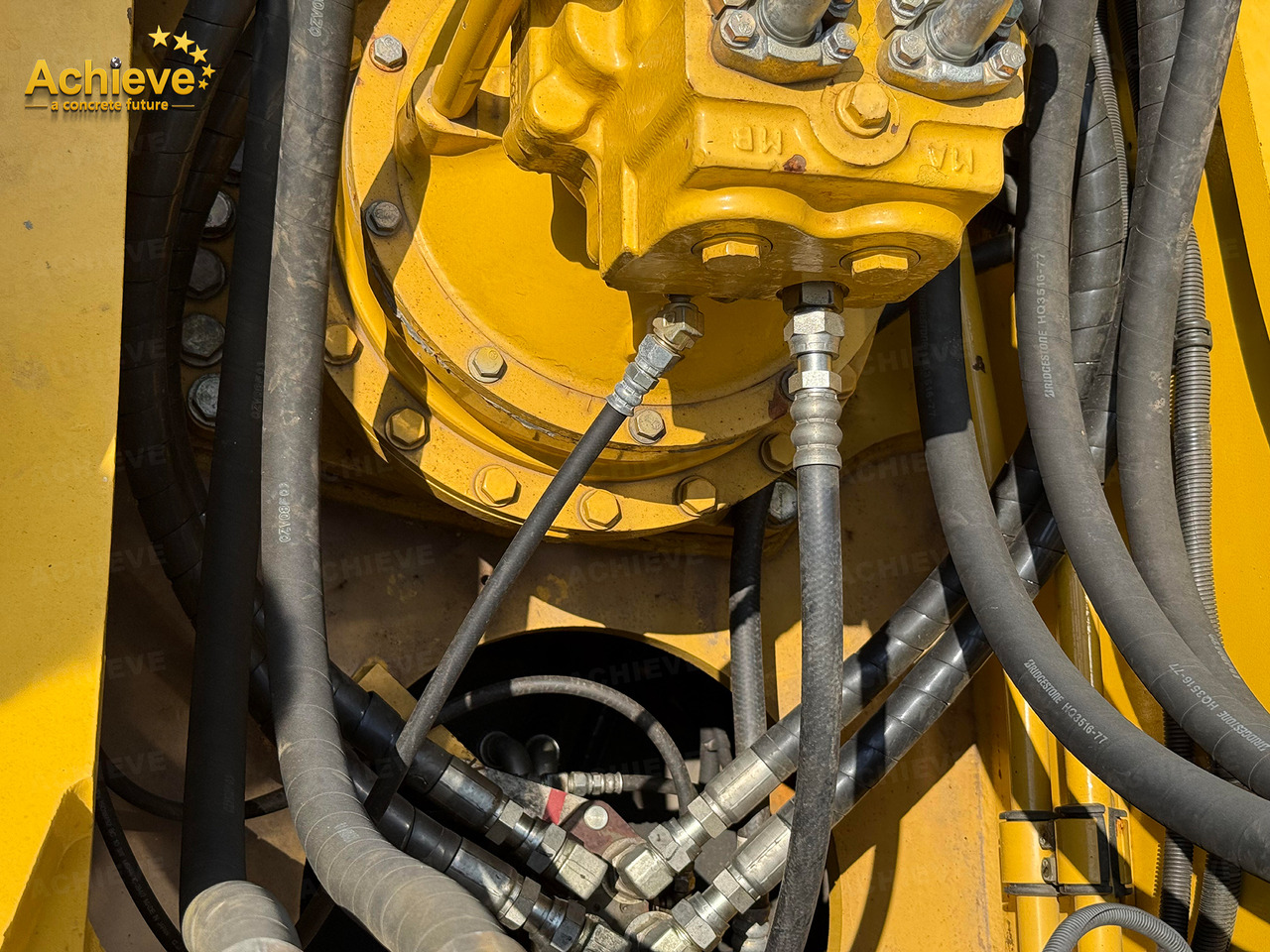 Excavadora de cadenas KOMATSU Remanufactured Komatsu PC360-7 excavator 1.6 m³  180/1900 kw/rpm  33000 kg  7380 mm  227 kN  Komatsu SAA6D114E  605 L【ACHIEVE】 TOP CONDITION!!!: foto 33