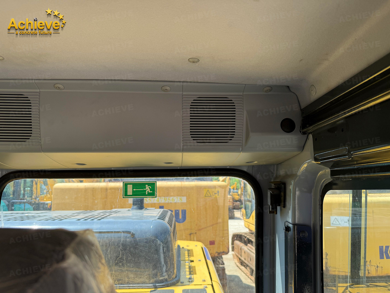 Excavadora de cadenas KOMATSU Remanufactured Komatsu PC360-7 excavator 1.6 m³  180/1900 kw/rpm  33000 kg  7380 mm  227 kN  Komatsu SAA6D114E  605 L【ACHIEVE】 TOP CONDITION!!!: foto 45