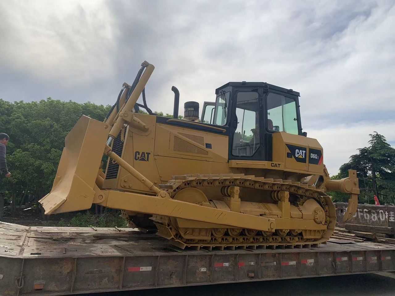 Caterpillar D6G, D6G2 Bulldozer Good Price Secondhand CAT Tracked Tractor - Bulldozer: foto 1 Caterpillar D6G, D6G2 Bulldozer Good Price Secondhand CAT Tracked Tractor - Bulldozer: foto 1
