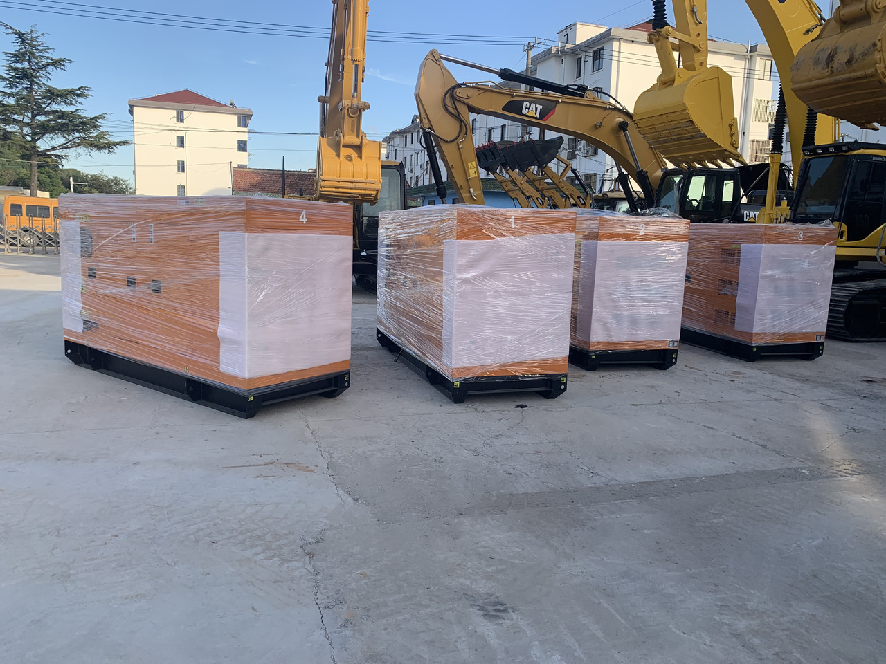 Cummins Generator Set 90KW Three Phase Power 50HZ - Generador industriale: foto 4 Cummins Generator Set 90KW Three Phase Power 50HZ - Generador industriale: foto 4