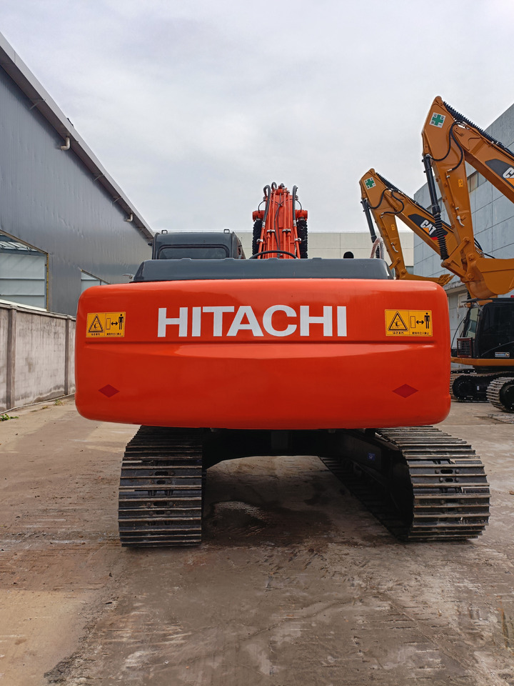 Hitachi ZX200 Used Condition Excavator Good Price - Excavadora de cadenas: foto 4 Hitachi ZX200 Used Condition Excavator Good Price - Excavadora de cadenas: foto 4