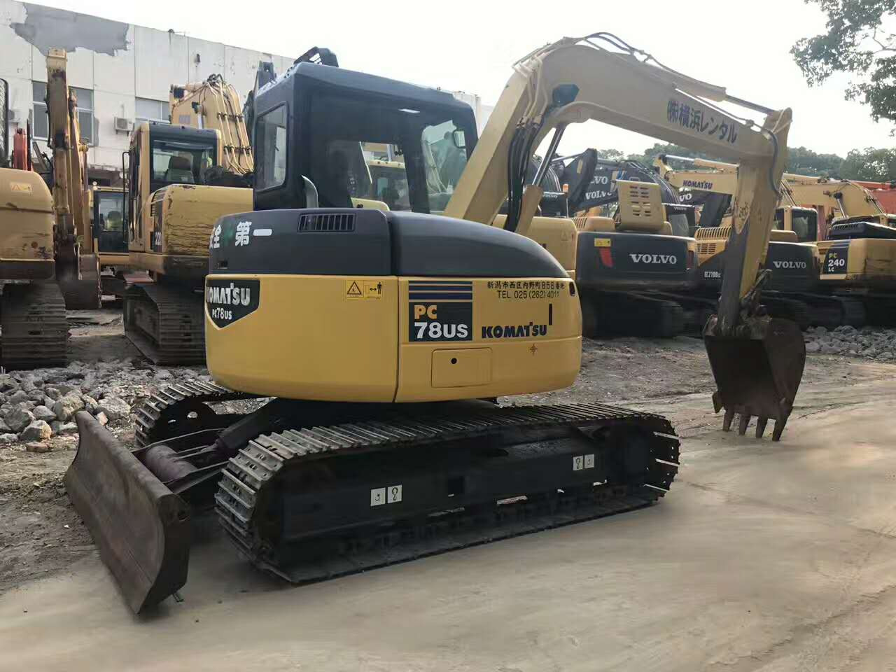 Komatsu Small Excavator PC78US Zero-tail Excavator Made in Japan - Excavadora de cadenas: foto 2 Komatsu Small Excavator PC78US Zero-tail Excavator Made in Japan - Excavadora de cadenas: foto 2