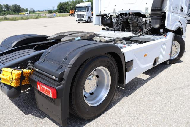 Mercedes-Benz Actros 1848LS DRIVEREXTENT+ - Cabeza tractora: foto 4 Mercedes-Benz Actros 1848LS DRIVEREXTENT+ - Cabeza tractora: foto 4