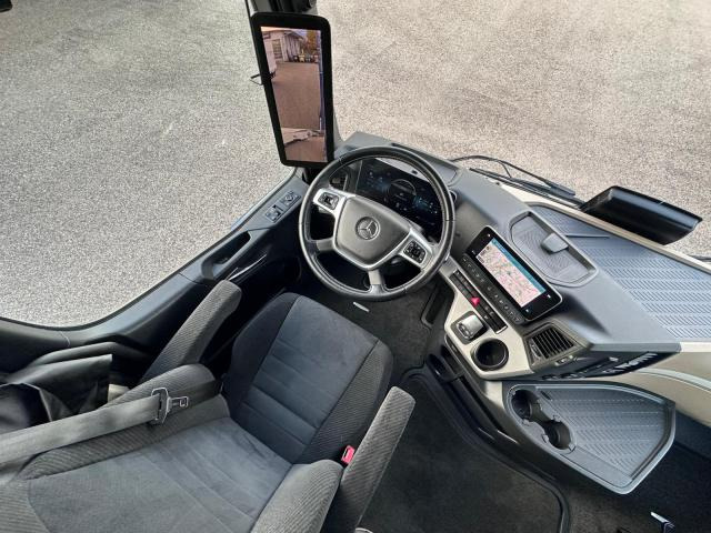 Cabeza tractora Mercedes-Benz Actros 1853 LS: foto 7
