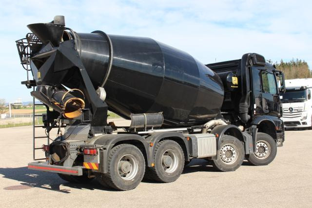 Mercedes-Benz Arocs 3745B 36 TO EUR 6 - Camión hormigonera: foto 4 Mercedes-Benz Arocs 3745B 36 TO EUR 6 - Camión hormigonera: foto 4