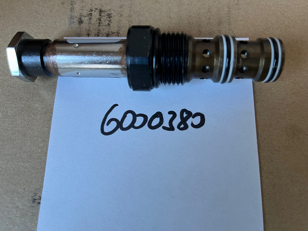 O&K Terex Valve 6000380 1455218 533-7208 - Piezas de recambio para Excavadora: foto 1 O&K Terex Valve 6000380 1455218 533-7208 - Piezas de recambio para Excavadora: foto 1