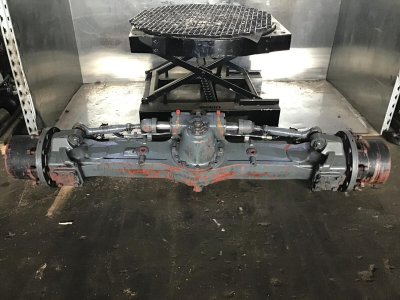 Liebherr A904C Li / A904 Li / A904 INDUSTRIAL / A902 Li / A900 ZW / A902 - Eje delantero: foto 1 Liebherr A904C Li / A904 Li / A904 INDUSTRIAL / A902 Li / A900 ZW / A902 - Eje delantero: foto 1