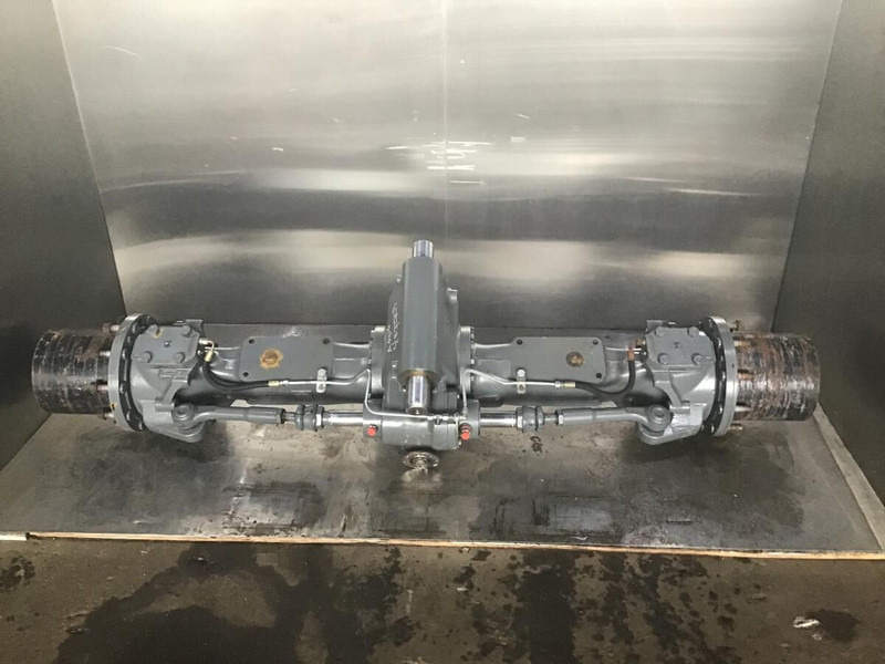 Liebherr A904C Li / A920 / A922 RAIL / A924 RAIL / LH24 M / A900C - Eje delantero: foto 2 Liebherr A904C Li / A920 / A922 RAIL / A924 RAIL / LH24 M / A900C - Eje delantero: foto 2