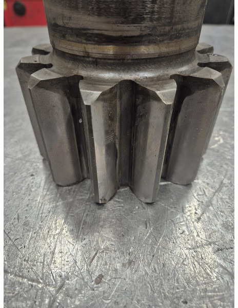 Liebherr Drive Shaft - Eje y piezas: foto 2 Liebherr Drive Shaft - Eje y piezas: foto 2