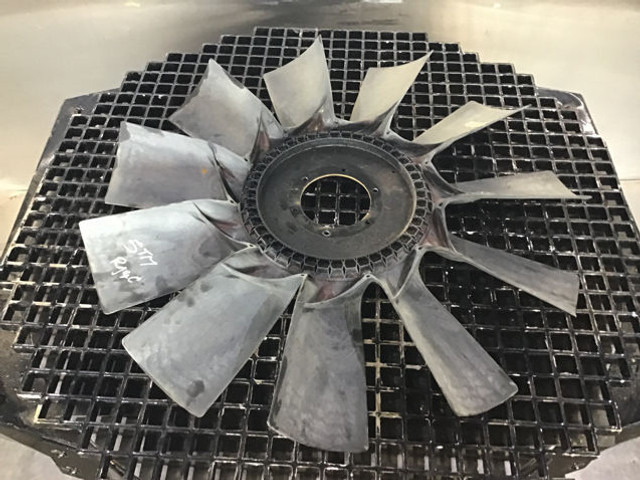 Liebherr Fan Blade - Sistema de refrigeración: foto 2 Liebherr Fan Blade - Sistema de refrigeración: foto 2