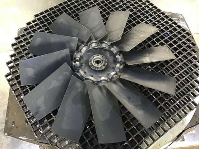 Liebherr Fan Blade - Ventilador: foto 1 Liebherr Fan Blade - Ventilador: foto 1