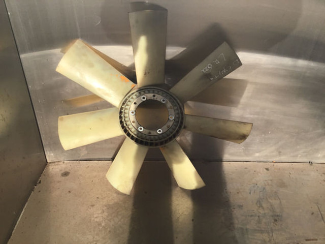 Liebherr Fan Blade - Sistema de refrigeración: foto 1 Liebherr Fan Blade - Sistema de refrigeración: foto 1