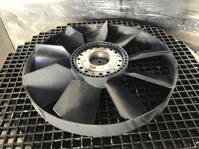 Liebherr Fan Blade - Ventilador: foto 2 Liebherr Fan Blade - Ventilador: foto 2