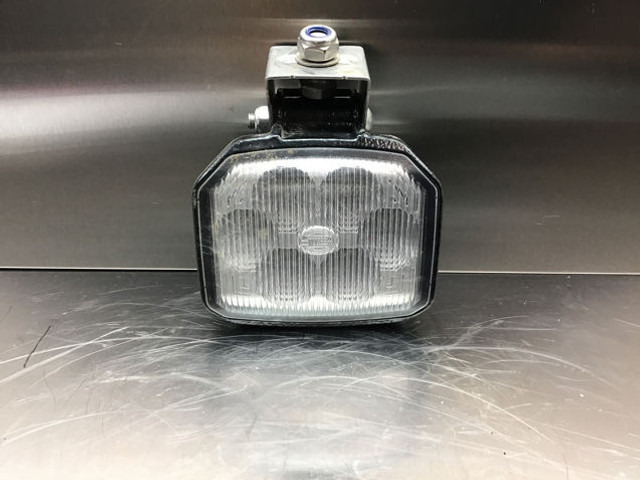 Liebherr Head Light - Faro delantero: foto 1 Liebherr Head Light - Faro delantero: foto 1