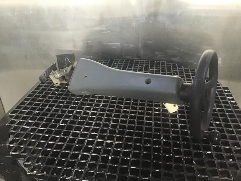 Liebherr L550 / L556 / L566 / L576 / L580 / L586 - Columna de dirección: foto 2 Liebherr L550 / L556 / L566 / L576 / L580 / L586 - Columna de dirección: foto 2