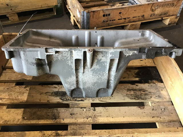 Liebherr Oil Sump - Cárter: foto 1 Liebherr Oil Sump - Cárter: foto 1