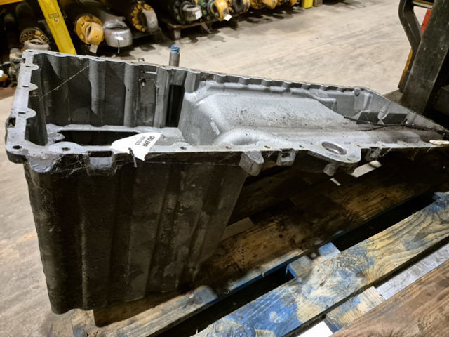 Liebherr Oil Sump - Cárter: foto 2 Liebherr Oil Sump - Cárter: foto 2