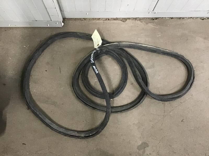 Liebherr R900 Li / R914HDSL / R914B / R912HDSL / R912 Li / R904 / R902 Li / R922 / A904 Li / A904 INDUSTRIAL / A902 Li / A900C Li / A900B - Cabina e interior: foto 2 Liebherr R900 Li / R914HDSL / R914B / R912HDSL / R912 Li / R904 / R902 Li / R922 / A904 Li / A904 INDUSTRIAL / A902 Li / A900C Li / A900B - Cabina e interior: foto 2