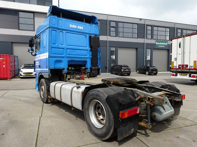 DAF XF 105.410 / Automatic / Euro 5 - Cabeza tractora: foto 5 DAF XF 105.410 / Automatic / Euro 5 - Cabeza tractora: foto 5