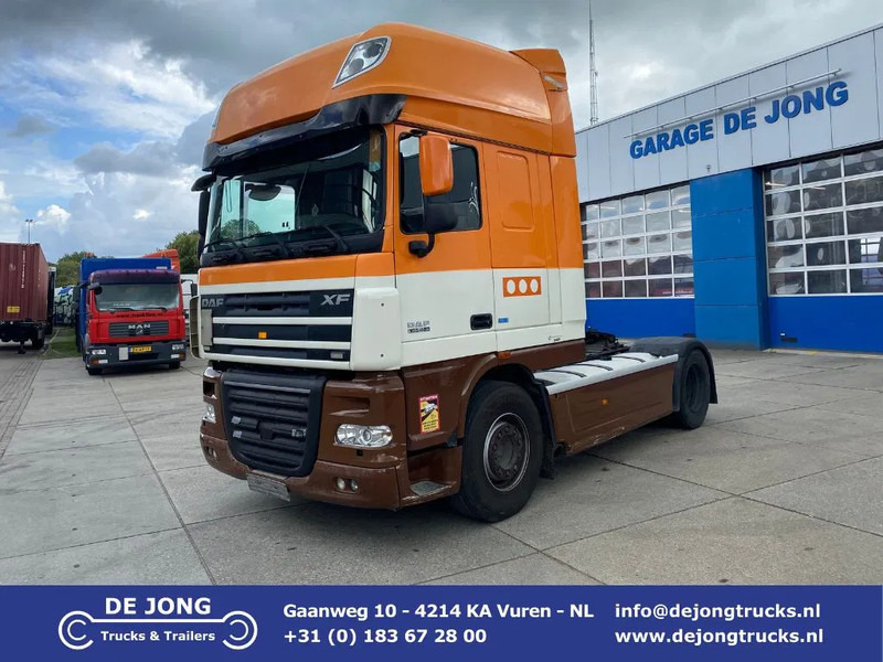 DAF XF 105.460 SSC / 2x Tank / Euro 5 / ADR / BE-Truck / Full Spoilers - Cabeza tractora: foto 1 DAF XF 105.460 SSC / 2x Tank / Euro 5 / ADR / BE-Truck / Full Spoilers - Cabeza tractora: foto 1