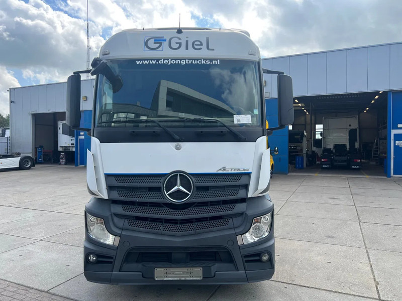 Mercedes-Benz Actros 1842 / Euro 5 / Automatic - Cabeza tractora: foto 2 Mercedes-Benz Actros 1842 / Euro 5 / Automatic - Cabeza tractora: foto 2
