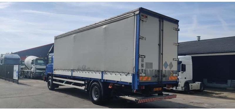 MAN 18.272 Erhel Hydris Lift + Dakspoiler - Camión lona: foto 4 MAN 18.272 Erhel Hydris Lift + Dakspoiler - Camión lona: foto 4