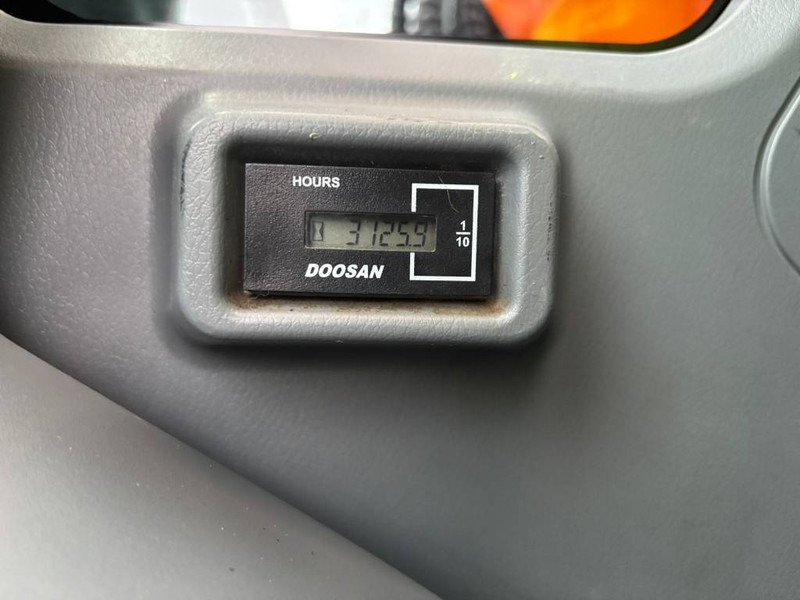 Doosan DX 140 LCR-7 - Excavadora de cadenas: foto 5 Doosan DX 140 LCR-7 - Excavadora de cadenas: foto 5