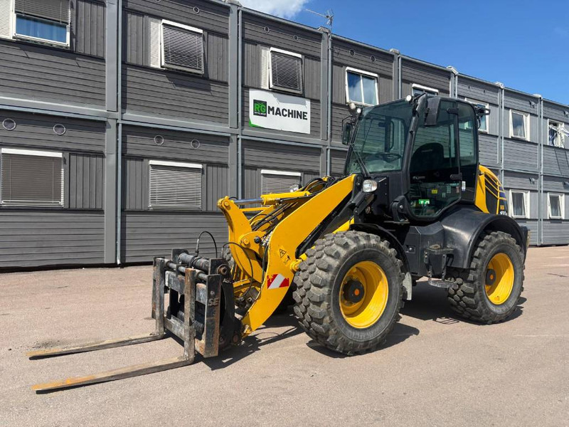 Komatsu WA 100 M-8E0 - Cargadora de ruedas: foto 1 Komatsu WA 100 M-8E0 - Cargadora de ruedas: foto 1