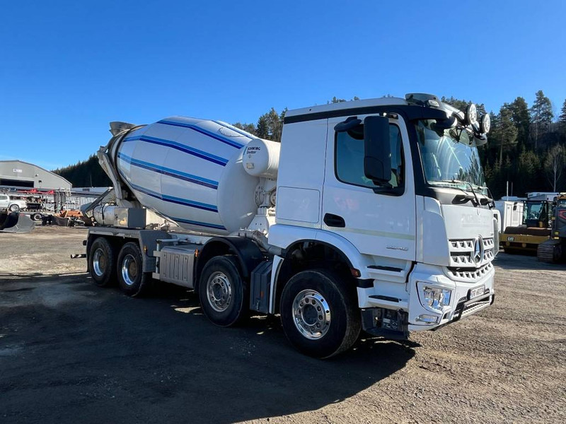 Mercedes-Benz Arocs 3246 - Camión hormigonera: foto 3 Mercedes-Benz Arocs 3246 - Camión hormigonera: foto 3