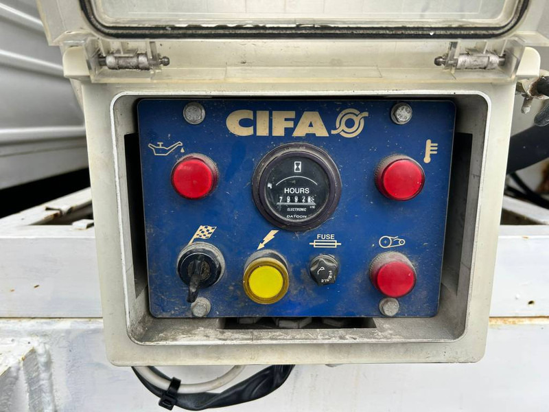 Camión hormigonera Scania T112 H 6X2: foto 14