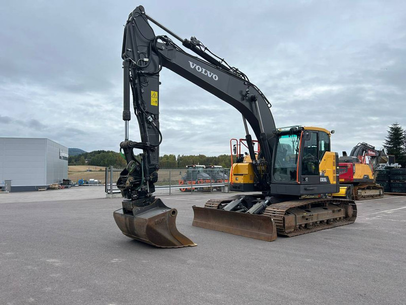 Volvo ECR 235 EL - Excavadora de cadenas: foto 1 Volvo ECR 235 EL - Excavadora de cadenas: foto 1