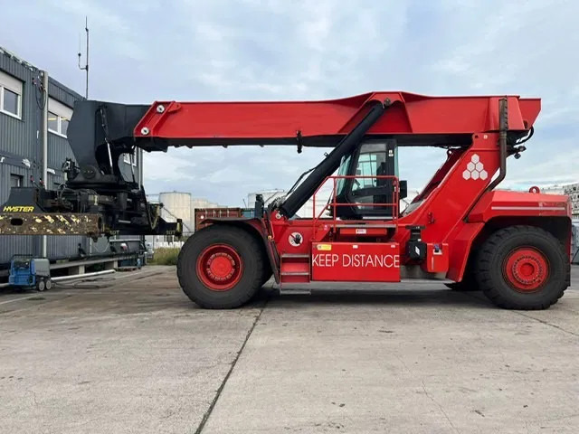 Hyster RS46-36CH - Reach stacker: foto 1 Hyster RS46-36CH - Reach stacker: foto 1