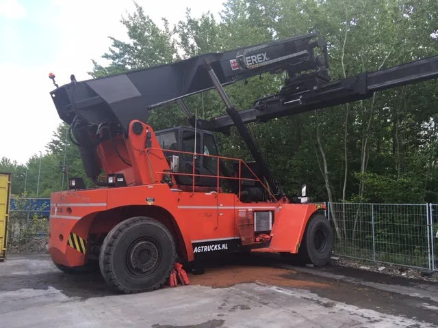 Terex Fantuzzi CS45KM FOR PARTS - Reach stacker: foto 1 Terex Fantuzzi CS45KM FOR PARTS - Reach stacker: foto 1