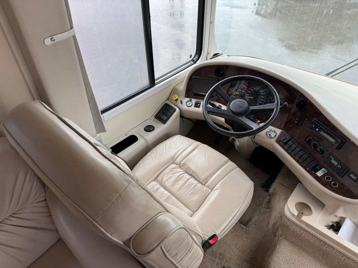 Autocaravana integral Andere Marke Workhorse Custom Euroliner 6.5 V8 Diesel: foto 20