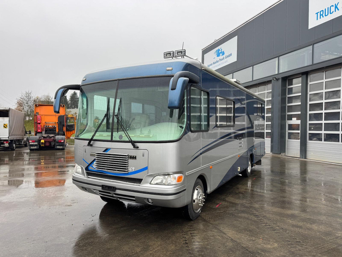 Andere Marke Workhorse Custom Euroliner 6.5 V8 Diesel - Autocaravana integral: foto 1 Andere Marke Workhorse Custom Euroliner 6.5 V8 Diesel - Autocaravana integral: foto 1